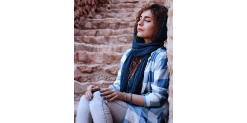 واژه ها بی تو نمی تپند